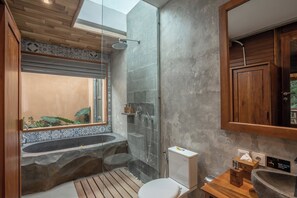 Junior Suite | Bathroom