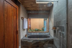 One Bedroom Villa | Bathroom | Rainfall showerhead, free toiletries, hair dryer, slippers - The Compass Rose Ubud (Ubud)