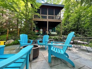 Terrace/patio - Direct to Lake Garfield: Summer dates Available! (Monterey)