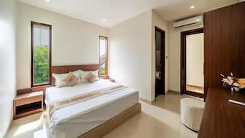 Kamar Standar, balkon