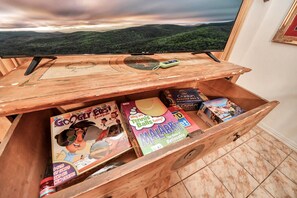 Games room - Texas-Themed 2BR Retreat | EV Charger | Sleeps 8 (Channelview)