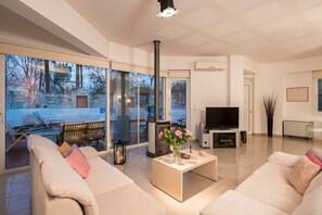 House | 2 bedrooms, Internet - Villa Joy Mare - Private Pool Parking in Chania (Chania)