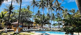 Hotel y Restaurante Punta Corona