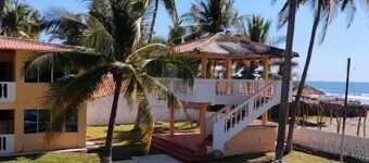 Hotel y Restaurante Punta Corona