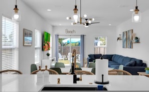 Apartment - Beach Home Sauna Cold Plunge E-bikes (Jacksonville Beach)