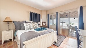 5 bedrooms, free WiFi, bed sheets