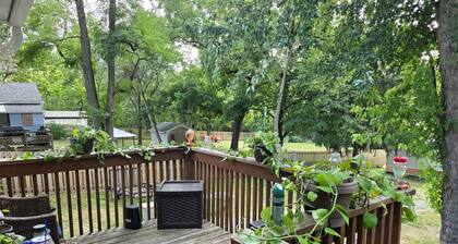 Charming 2-bedroom house in Kansas City, close to everything