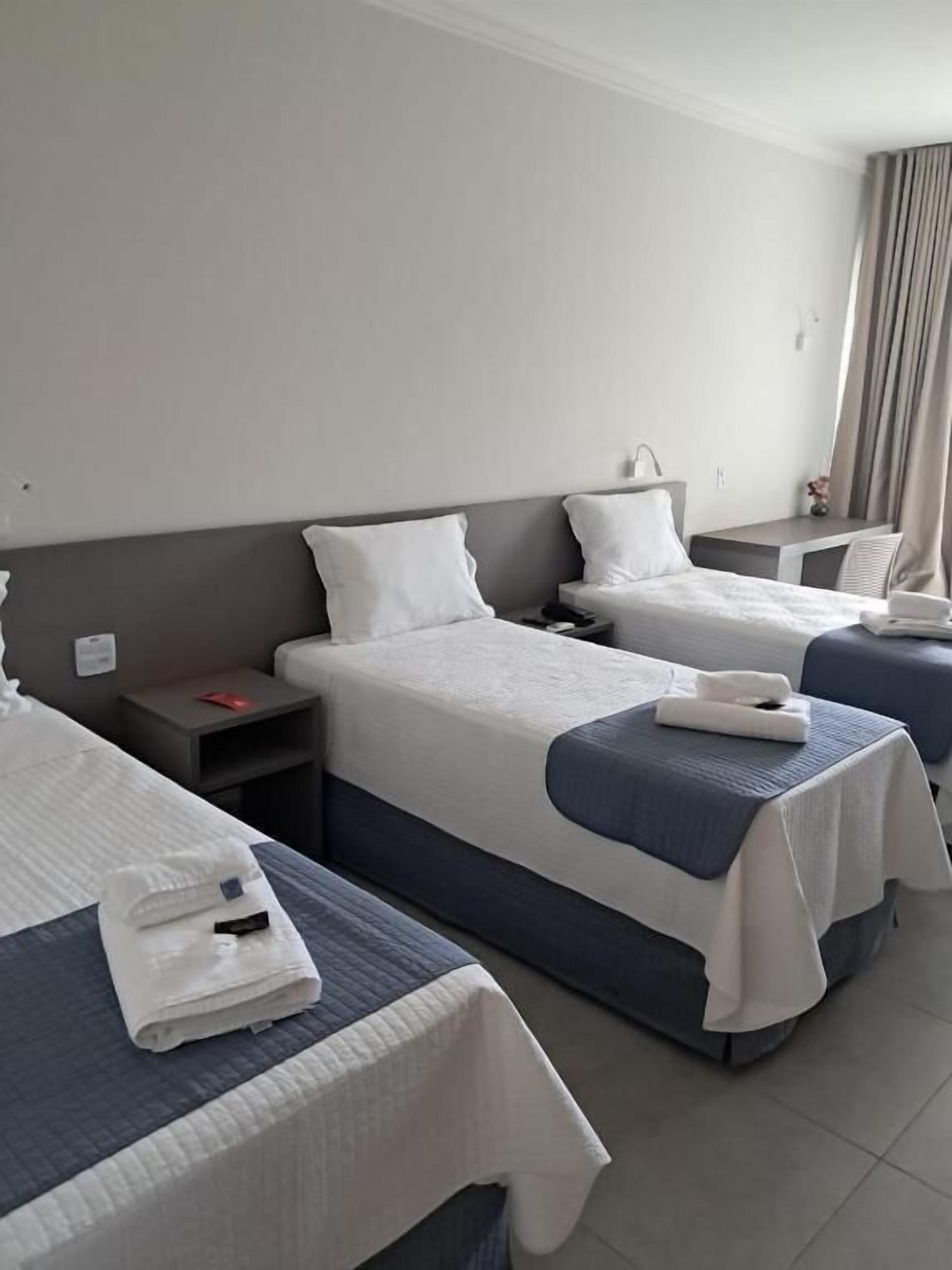 ห้องทริปเปิล, ระเบียง, วิวเมือง