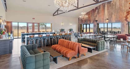 Redstone Casita at Featherstone Winery