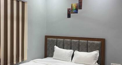 Hotel Comfort Zone Kanpur