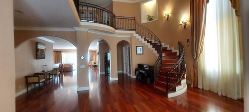 Spacious beautiful house with a swimming pool