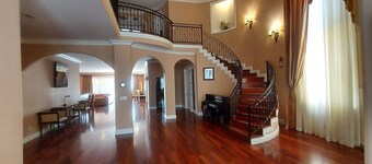 Spacious beautiful house with a swimming pool