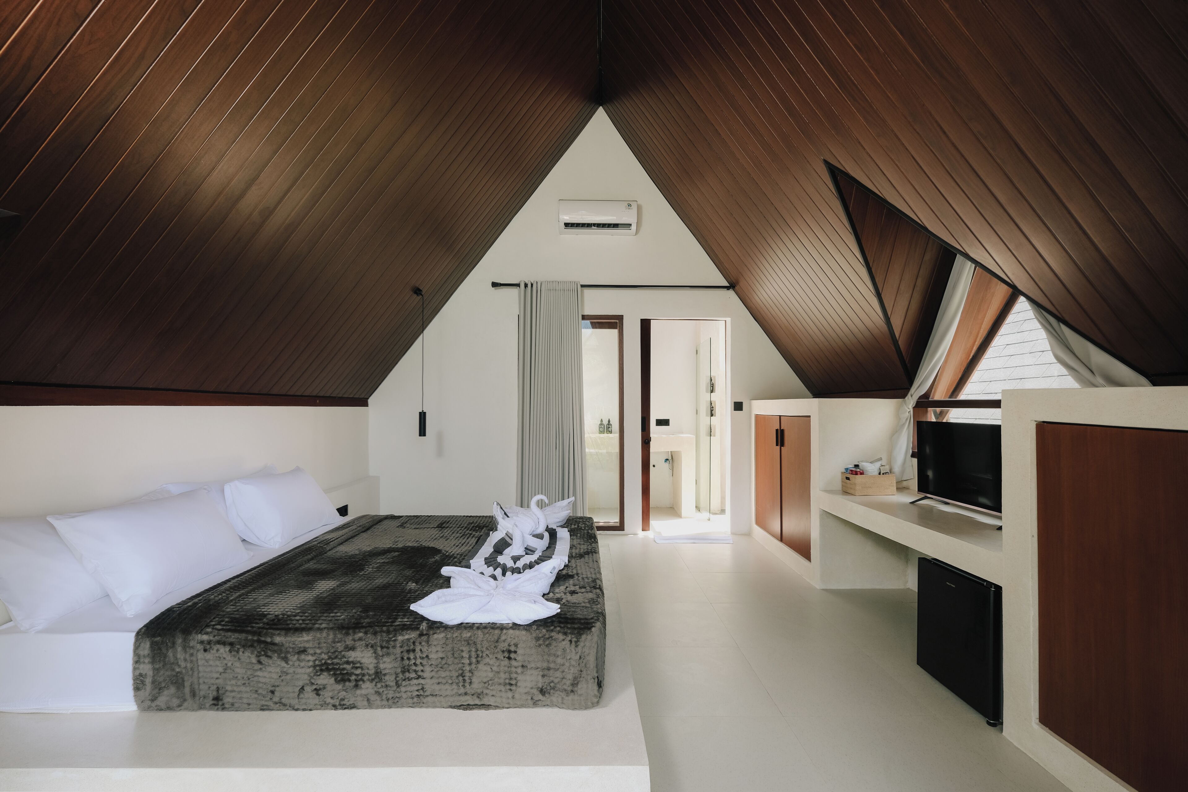 Työpöytä, ilmainen Wi-Fi