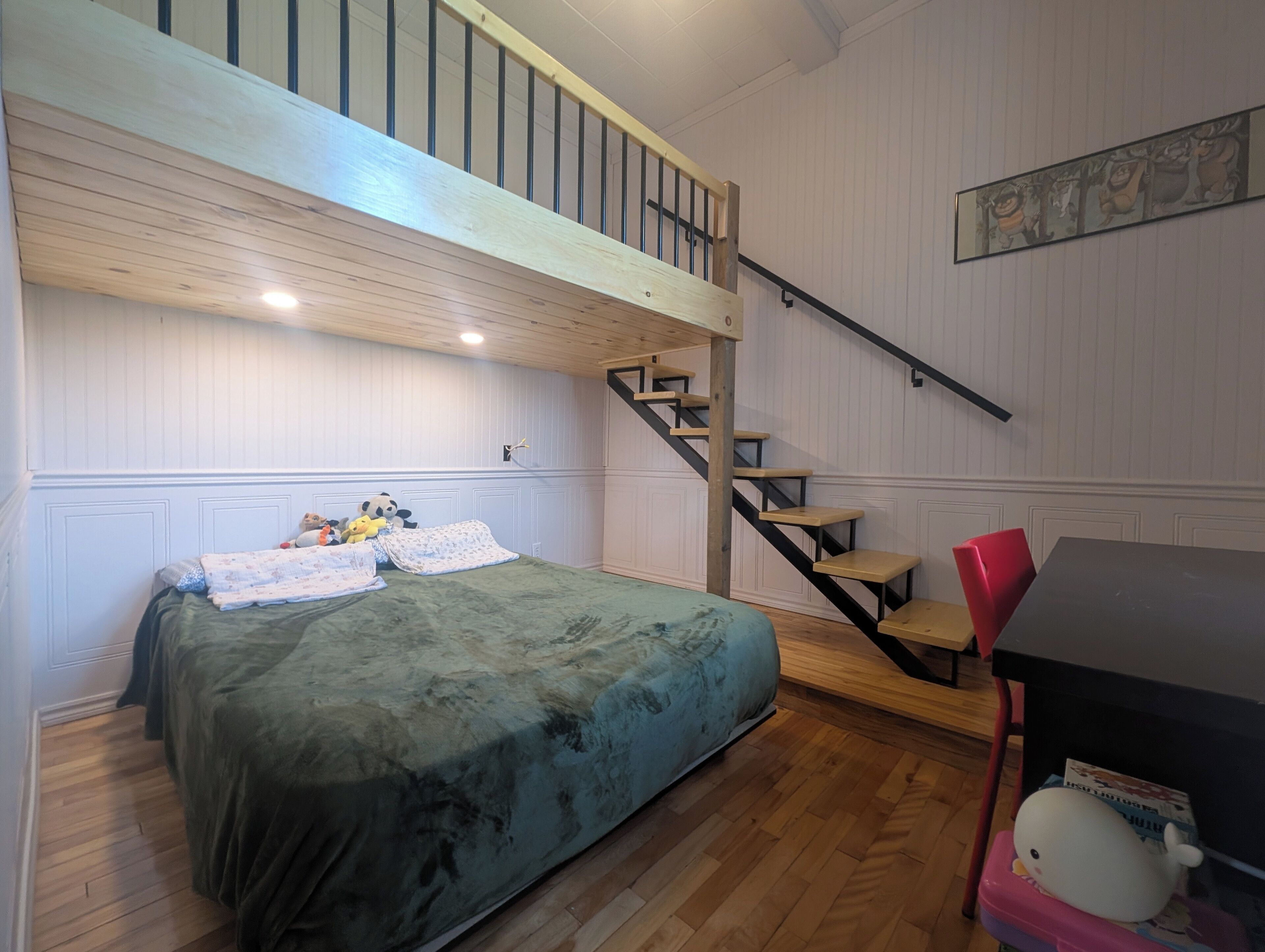 3 chambres, bureau, accès au Wi-Fi (inclus), literie fournie
