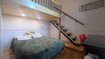 3 chambres, bureau, accès au Wi-Fi (inclus), literie fournie