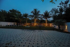Property grounds - Yala Elegant Hotel (Tissamaharama)