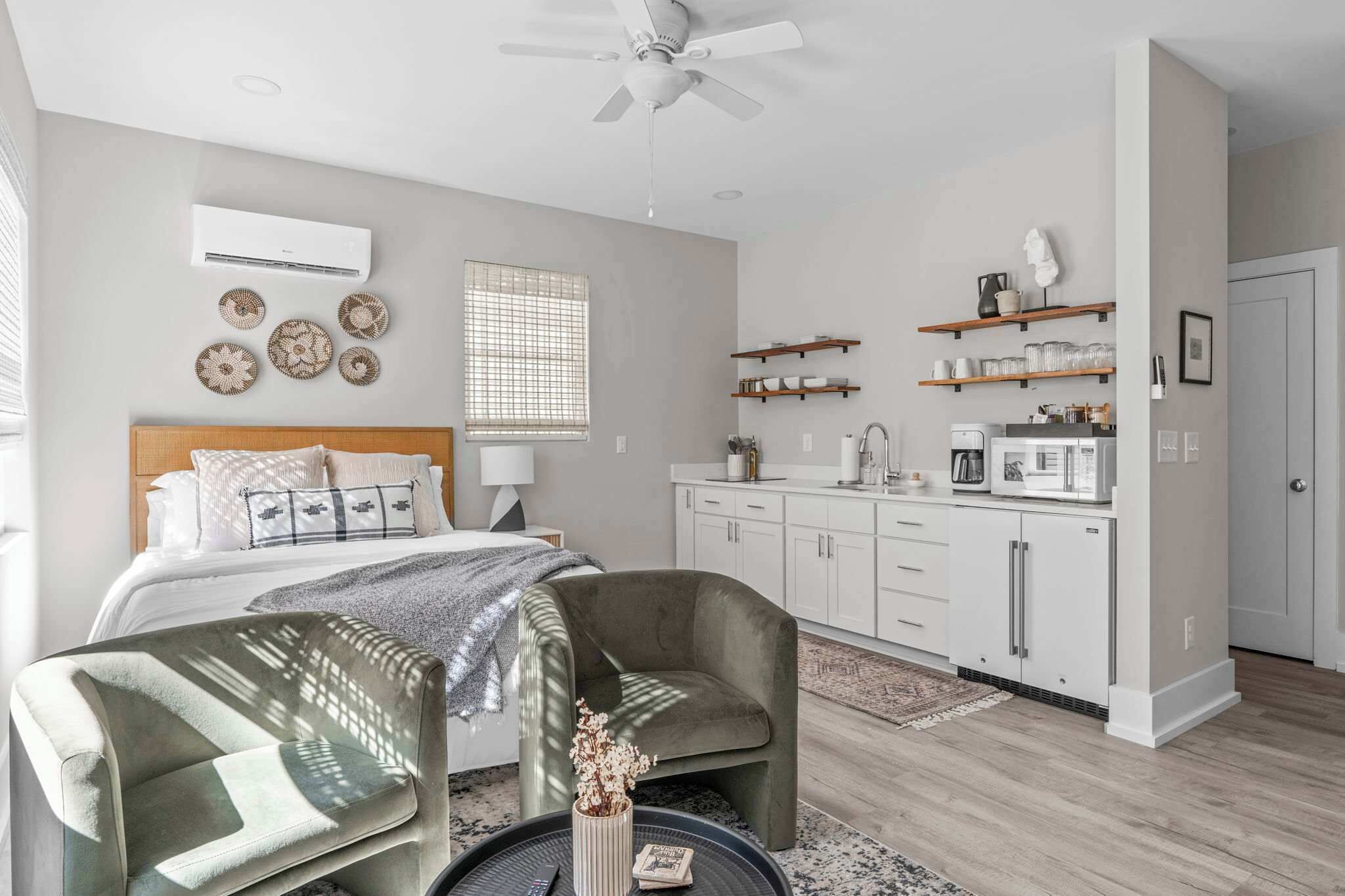 Apartment (1 Bedroom) | Interior