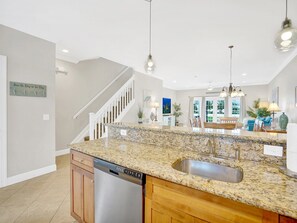 Interior - Waterfront Luxury Villa With Sunset Views and Boat Slip (Marathon)