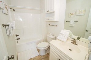 Interior - Magnolia Place 4709 U203 (Myrtle Beach)