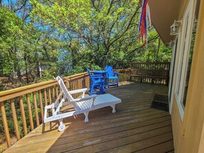Property grounds - Sea Gables -  Oceanside 3 BR home on Private Wooded Lot (Southern Shores)