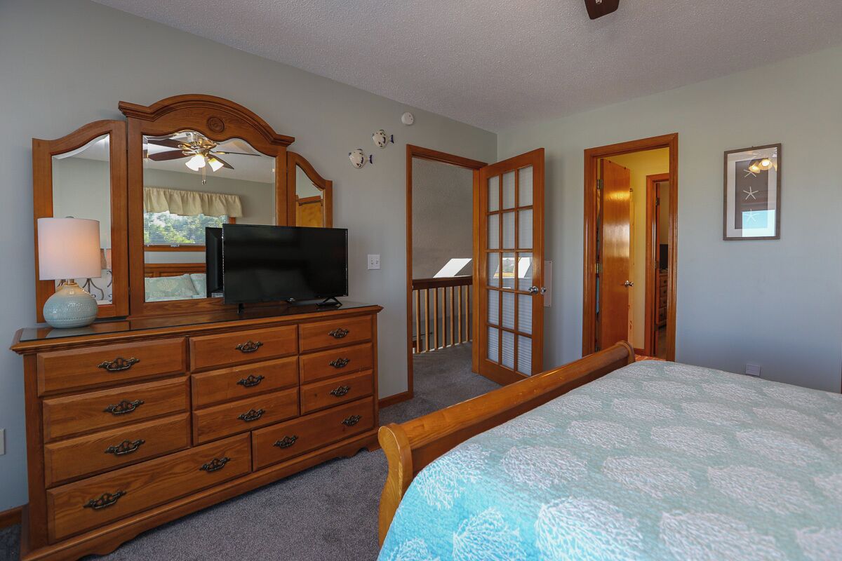 4 quartos, Wi-Fi de cortesia, roupa de cama