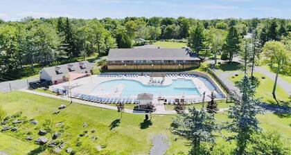 Paradise in the Mountains