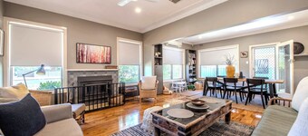 Escape on Palmer - Warm Family Retreat, Firepit