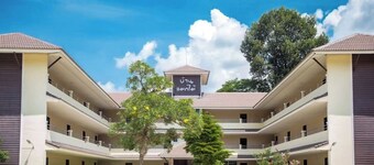Baan Mak Mai Hotel