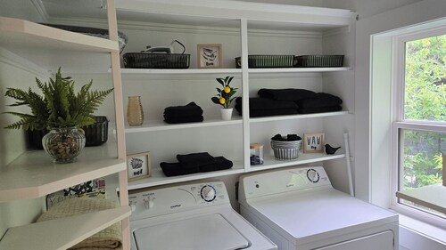 Spacious 2-Bedroom Near Downtown Moncton | Parking, AC & Private Backyard