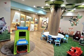 Children’s area - Brand new apartment/3 Bedrooms/central/secure (Jesús María)