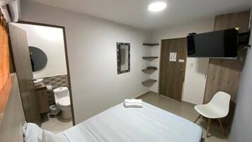 Basic dubbelrum - uteplats - utsikt mot trädgården