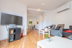 TV - RESIDENCIAL SUITES VALLDEMOSSA - S'Arxiduc (Valldemossa)