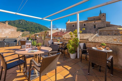 RESIDENCIAL SUITES VALLDEMOSSA - S'Arxiduc