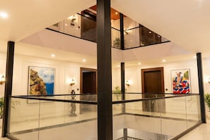 Ảnh chưa phân loại, 3 trong số 13 ảnh, nút