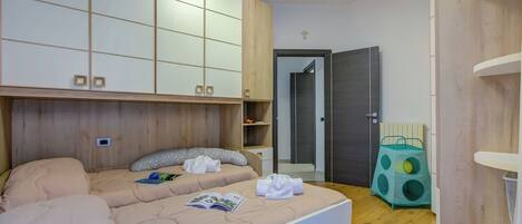 2 Schlafzimmer, Bügeleisen/Bügelbrett, kostenloses WLAN, Bettwäsche