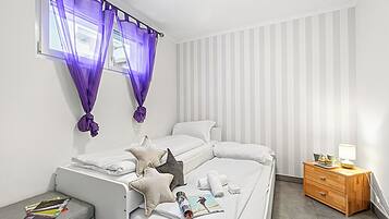 Appartement Familial, plusieurs chambres, 2 salles de bains (Locarno Centro Apartment)