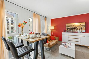 Perhehuoneisto, useita makuuhuoneita, 2 kylpyhuonetta (Locarno Centro Apartment) | Ruokailu