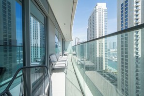 Apartment | Balcony - Beachfront Marina Skyline Views (Dubai)