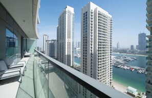 Apartment | Balcony - Beachfront Marina Skyline Views (Dubai)