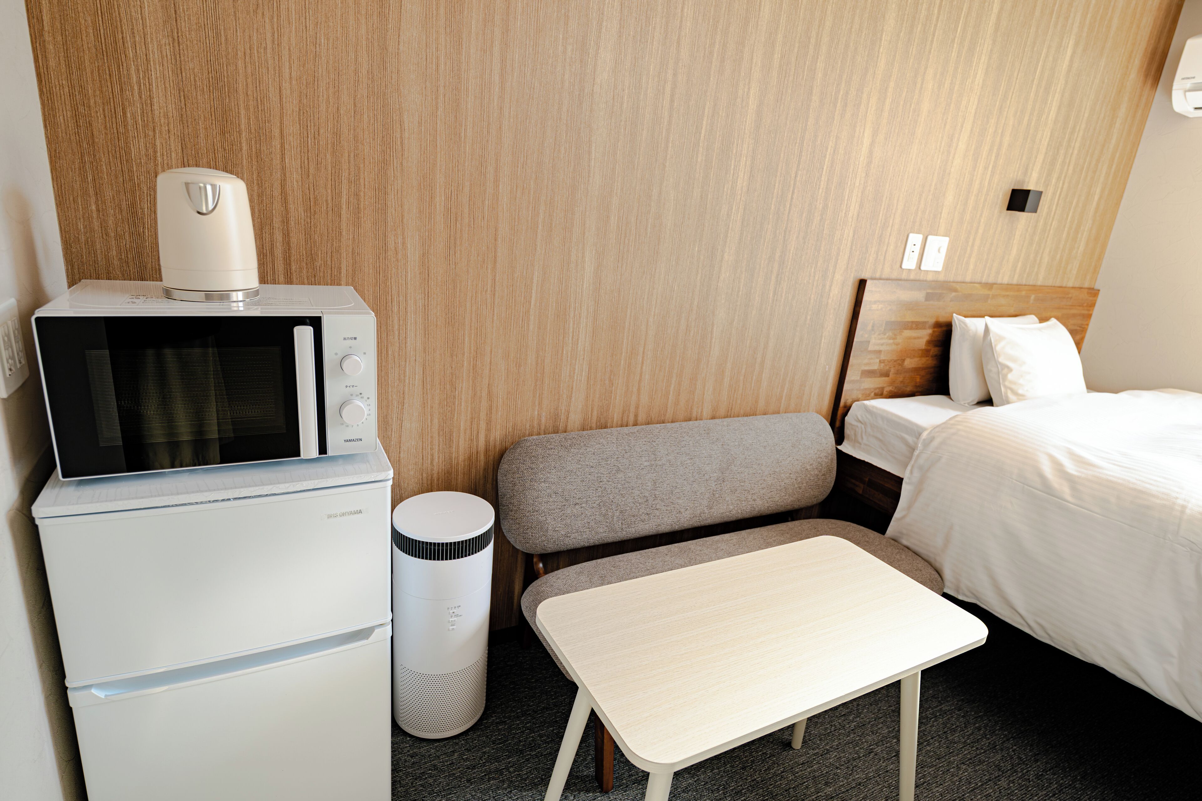 ألحفة محشوة بالريش وواي فاي مجانًا وملاءات أسرّة