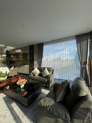 ด้านหน้าที่พัก