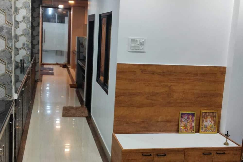 Vijay cozy rooms