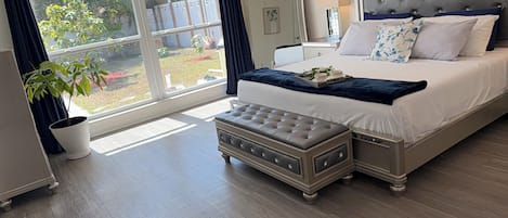 Iron/ironing board, WiFi, bed sheets