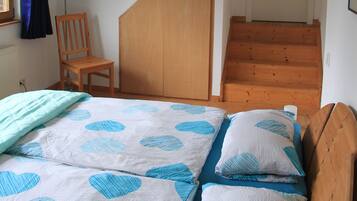 2 Schlafzimmer, Internetzugang, Bettwäsche