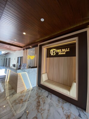 Photo non classée, 3 sur 6, bouton