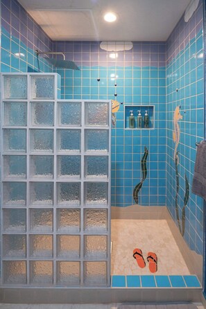 Shower, hair dryer, towels, shampoo - Seaside Serenity at Sonoran Spa N704 (Puerto Peñasco)