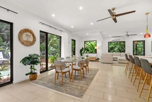 Interior - Belle Escapes Samaya (Palm Cove)