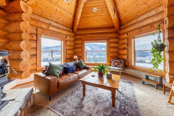 Unclassified image, 1 of 50, button - Log Cabin Retreat on Peaceful 5 Acres with Epic Views (Bell Hill)