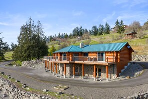 Exterior - Log Cabin Retreat on Peaceful 5 Acres with Epic Views (Bell Hill)