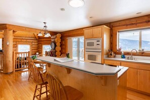 Unclassified image, 5 of 50, button - Log Cabin Retreat on Peaceful 5 Acres with Epic Views (Bell Hill)